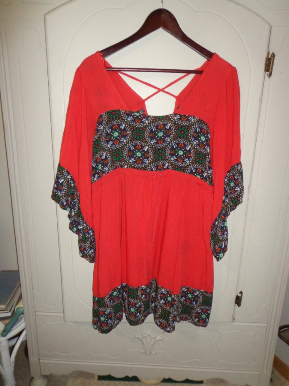 ENTHRO Boho Tunic L Bell Sleeves Adjustable Tie Waist Red Orange Multi Geometric